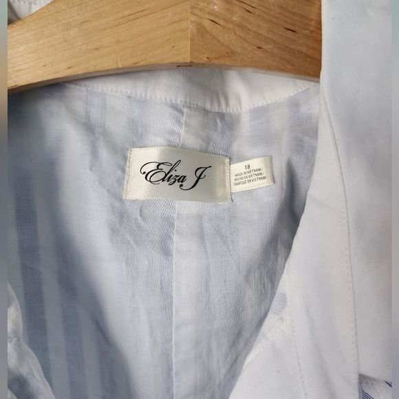 Eliza J Blue and White Buttoned Sundress - Picture 6 of 16